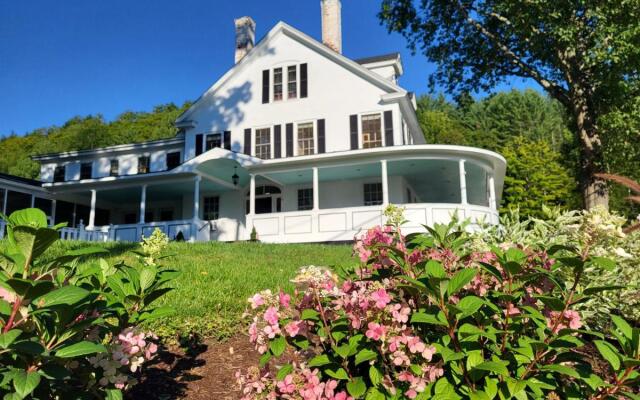 The Stowe Village Inn