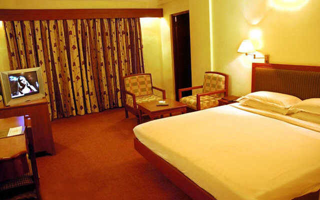 Abu Sarovar Portico Hotel - Chennai