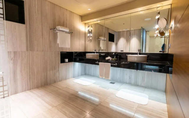 The Art Hotel & Resort