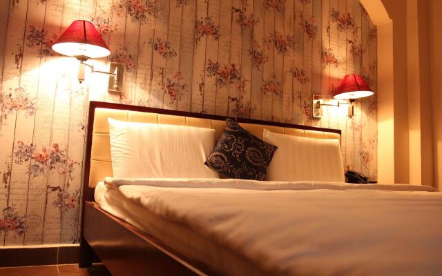 Sasa Hotel