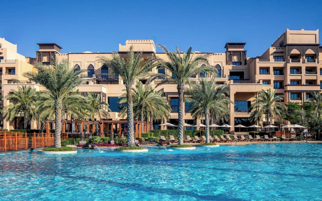 Saadiyat Rotana Resort and Villas