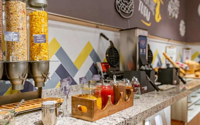 Hampton by Hilton Warsaw Airport