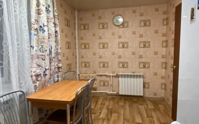 Na Dzerzhinskogo 6 Apartments