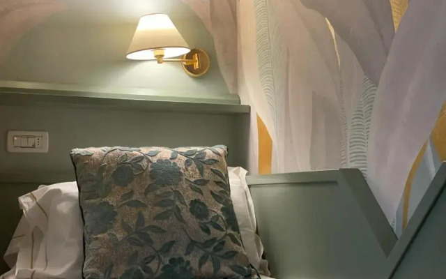 Maxim Axial Hotel