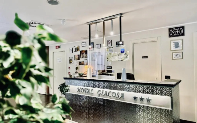 Hotel Giacosa Milano 
