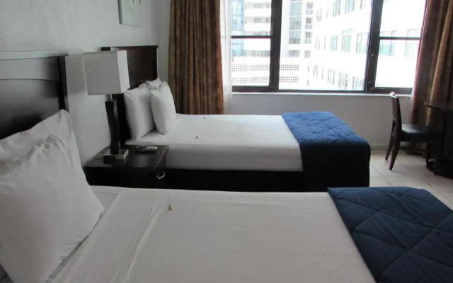 Ocean Front Casablanca Studios with FULL KITCHENS & Beach access By BL Rentals