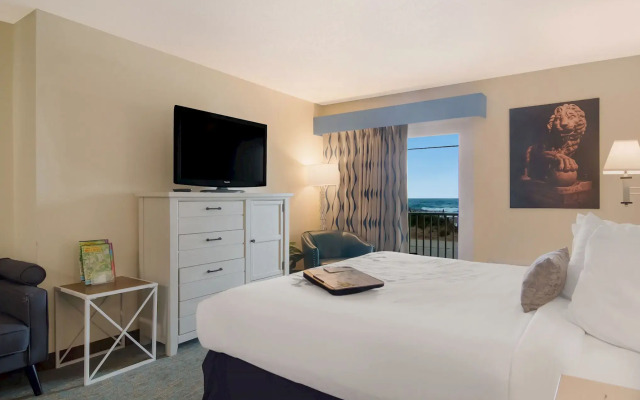 Ocean Sands Beach Boutique Inn - 1 Acre Private Beach
