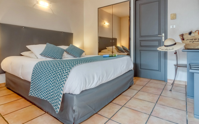 Logis Hotel Restaurant Les II Mas