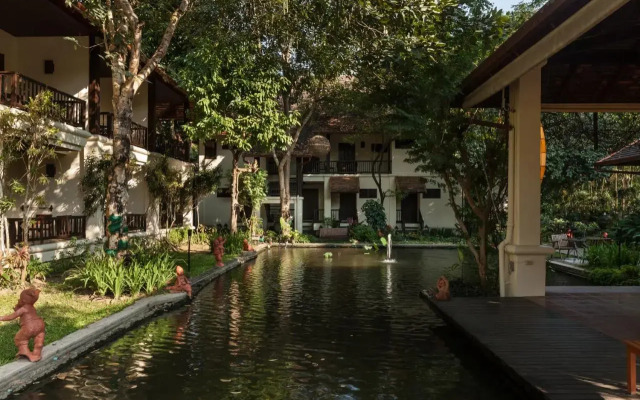 Lanna Dusita Riverside Boutique Resort