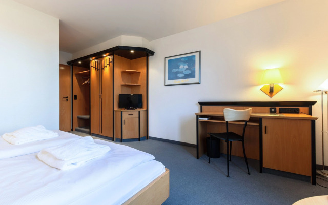 Hotel Rügenschmiede vis a vis Hiddensee