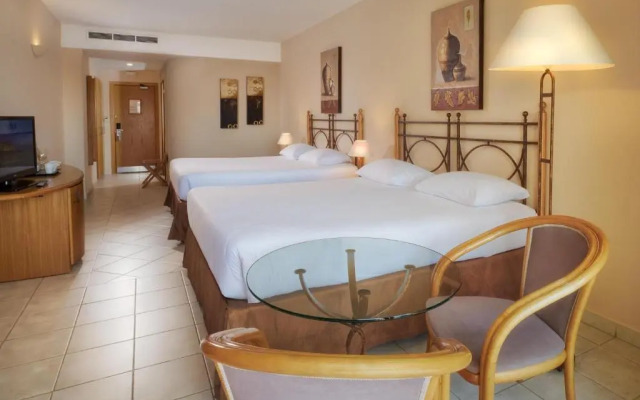 Verdi St Georges Bay Marina