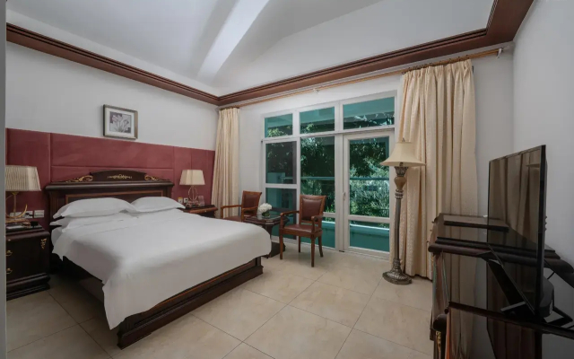 Sanya Huayuan Hot Spring Seaview Resort