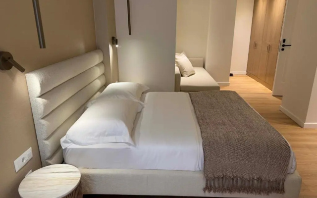 Luxury White Tower Suites