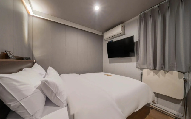 Urban HOTEL&PLAY