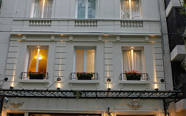 Melia Recoleta Plaza