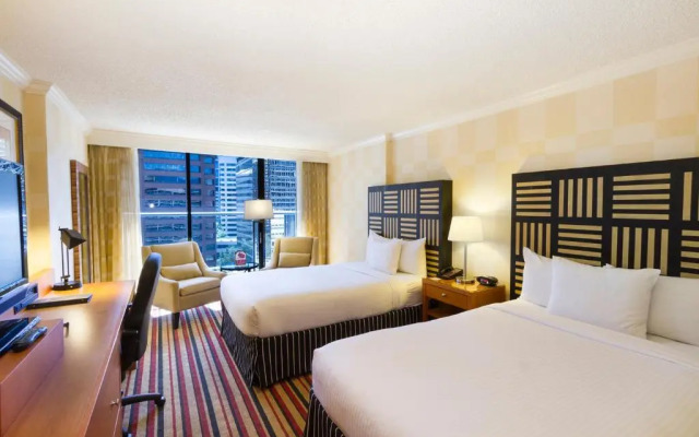 Pinnacle Hotel Harbourfront