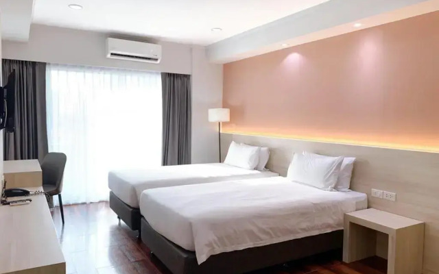 Miloft Sathorn hotel