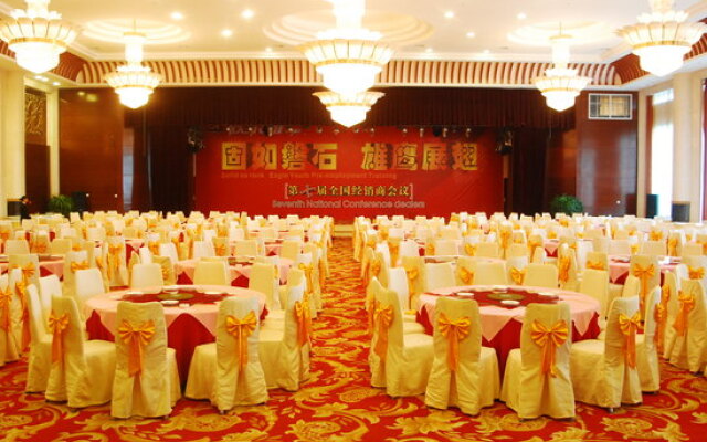Minjiang Donghu Hotel