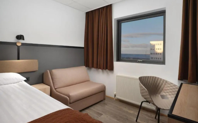 Hotel Cabin