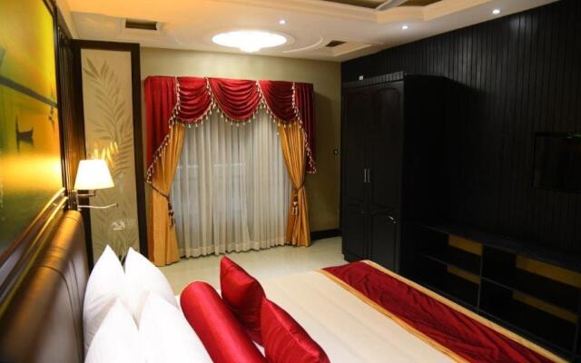 Sajjoys Hotel
