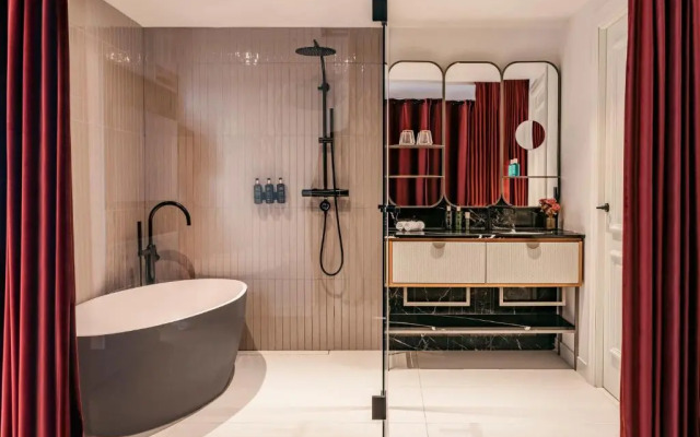 Villa Marquis Meliá Collection