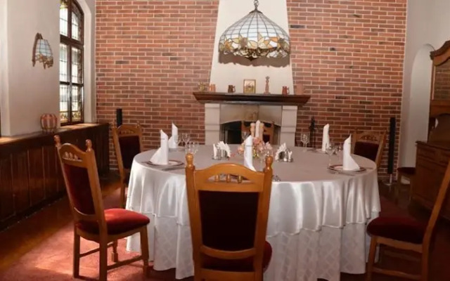 Hotel Merkuriy