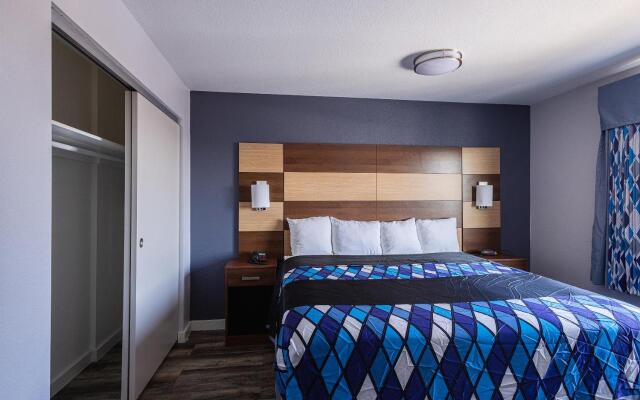 Coratel Inn and Suites By Jasper Saint Paul Minneapolis Inver Grove Heights.