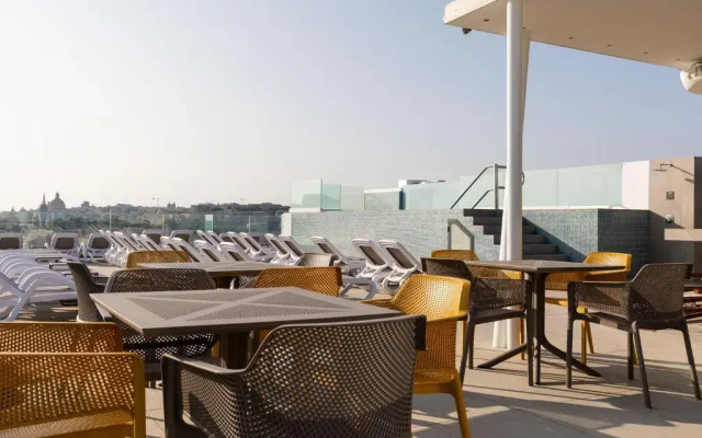 Alavits Hotel by ST Hotels