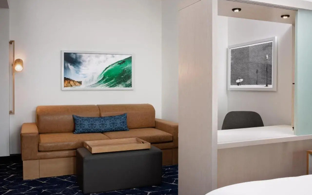SpringHill Suites by Marriott Oceanside Beach