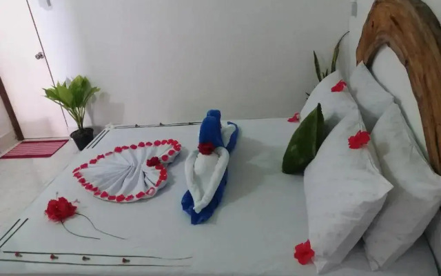 Veli Thoddoo Inn