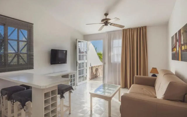 Vista Verde Adult Only