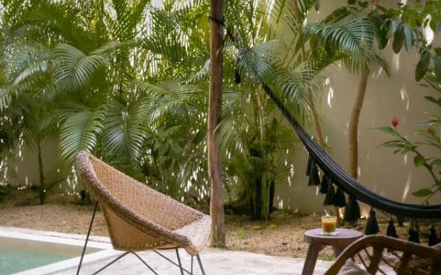 Zereno Luxury Boutique Hotel