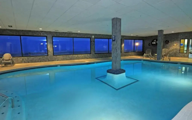 Promenade Inn & Suites Oceanfront