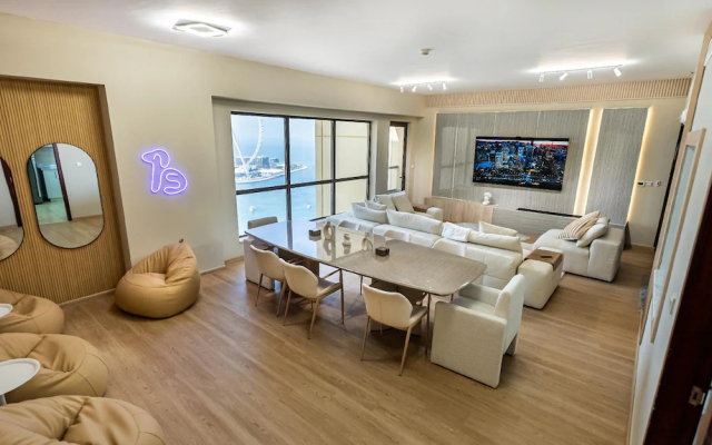 Yousleep Capsule Hostel