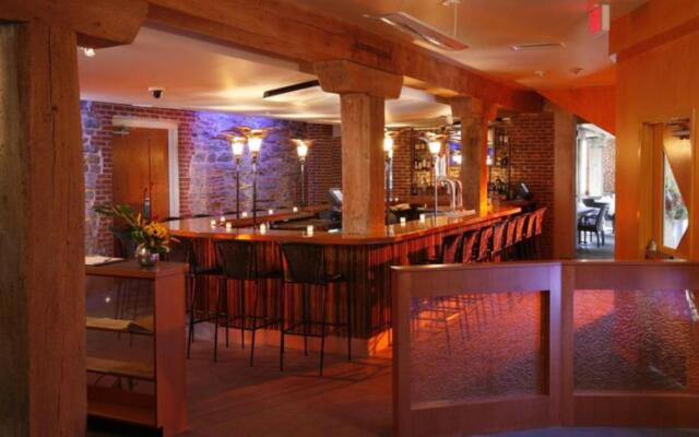 Lancaster Arts Hotel