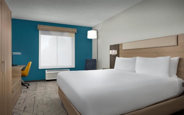 Holiday Inn Express Hotel & Suites Greensboro Airport Area, an IHG Hotel