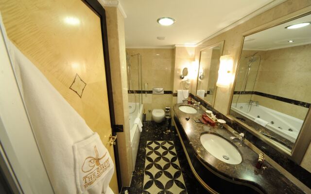 Savoy Hotel