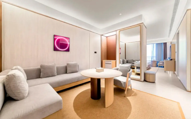 Crystal Orange Qingdao Hi-Tech Convention & Exhibition Center Hotel