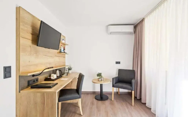 Best Western Hotel Favorit