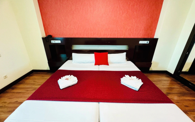 Hotel La Cantuena - Adults Only