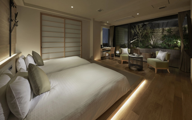 Luxury Miyabi Exclusive Shigaraki Ware Open-Air Bath Twin room with balcony (트윈 침대 2개) 사진 1