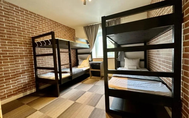 Хостел Manitonga