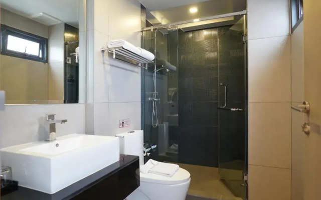 De Prime Rang Nam Hotel