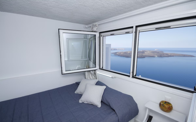 Kafieris Blue Studios