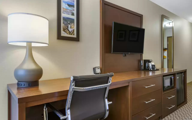 Comfort Inn by Choice Hotels