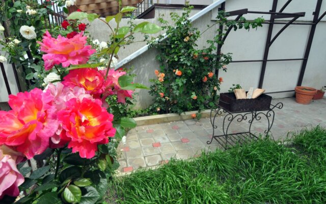 Besedka U Morya Guest House