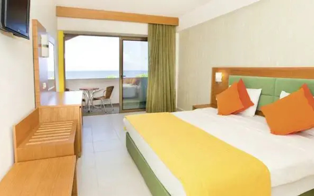 Ialyssos Bay Hotel