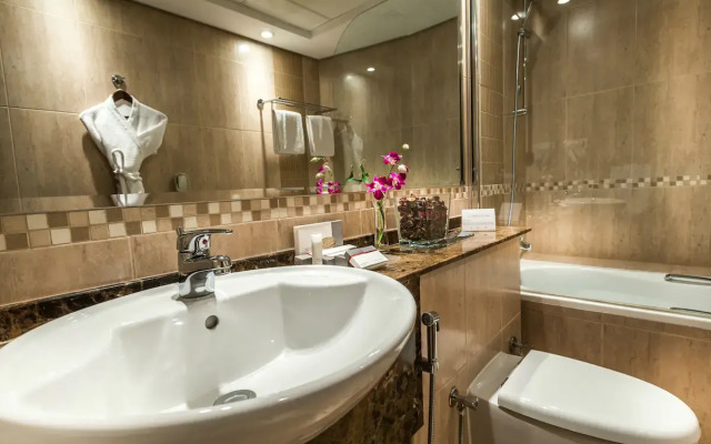 First Central Hotel Suites