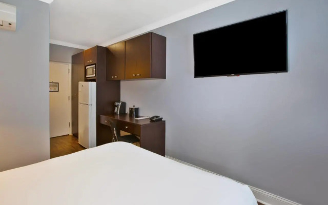 Hotel Chicago West Loop, SureStay Collection by Best Western