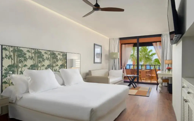 Отель H10 Costa Adeje Palace
